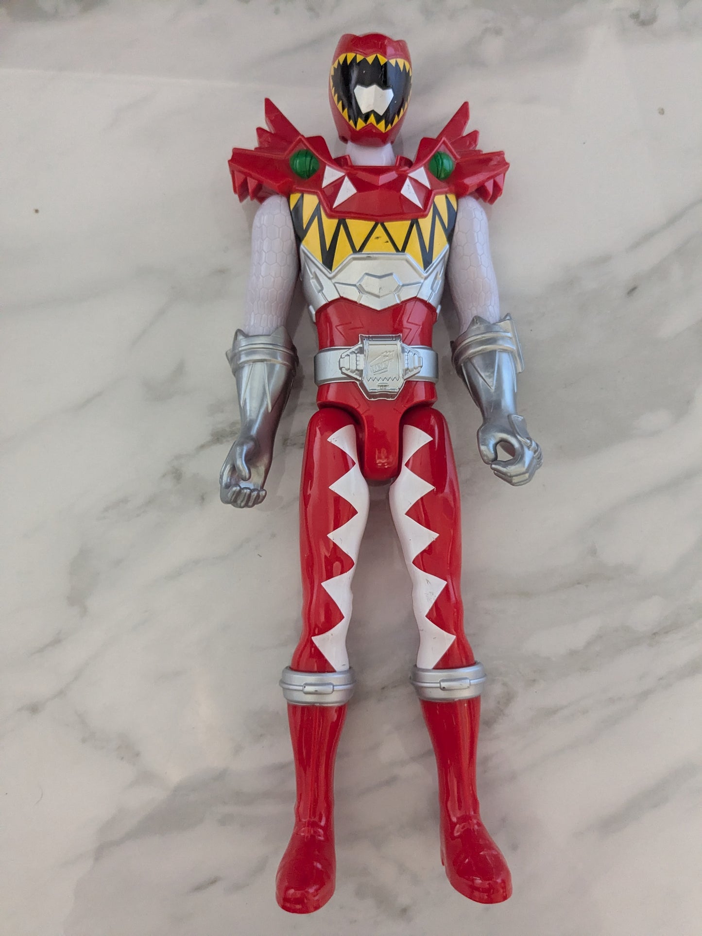 Bandai Power Rangers Dino Super Charge – Red Ranger 12" Action Figure
