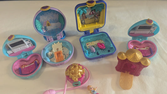 Mattel Polly Pocket Hidden Hideouts Bundle GTM63, GTM64, GCN07 (x2)