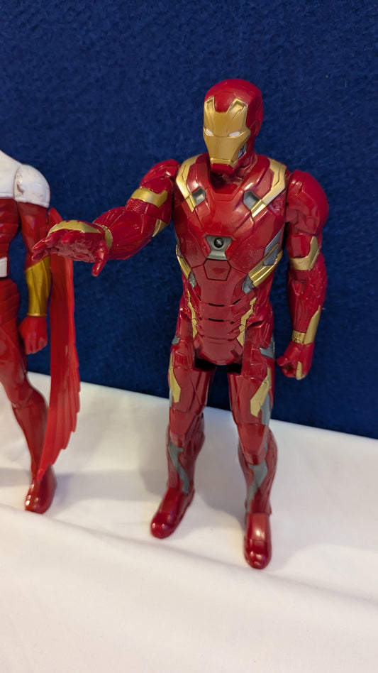Lot de 4 figurines Marvel 30 cm : Thor, Falcon, Vision et Iron Man