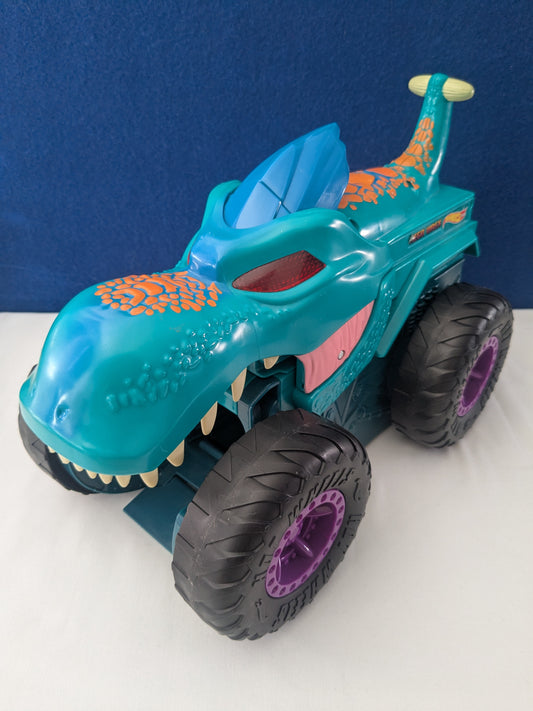 Hot Wheels Mega Chompin Wrex