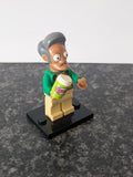71005 The Simpsons Series 1 Minifigures 2014 - Apu Nahasapeemapetilon