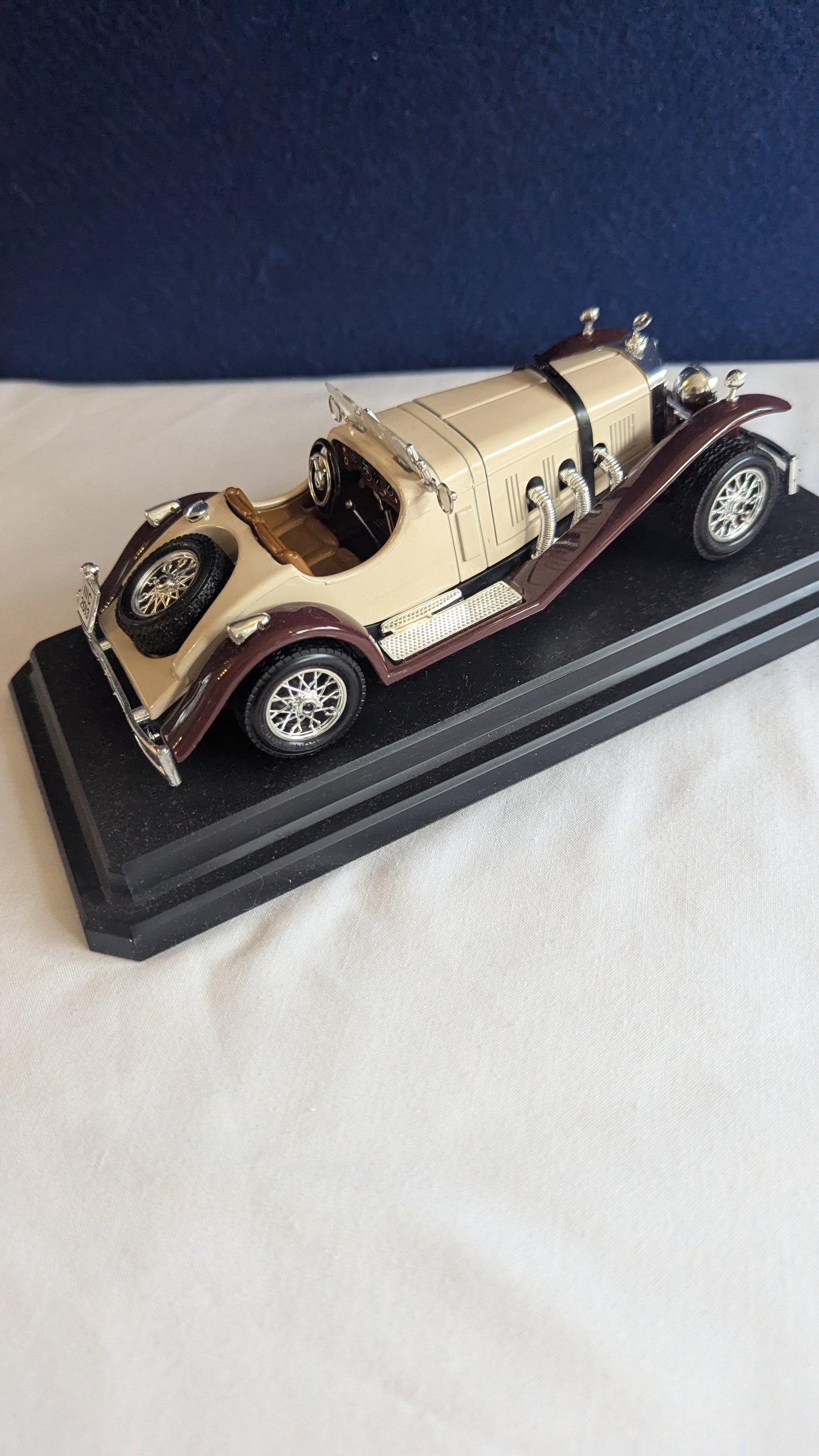 Burago Mercedes-Benz SSK (1928) COD. 1509