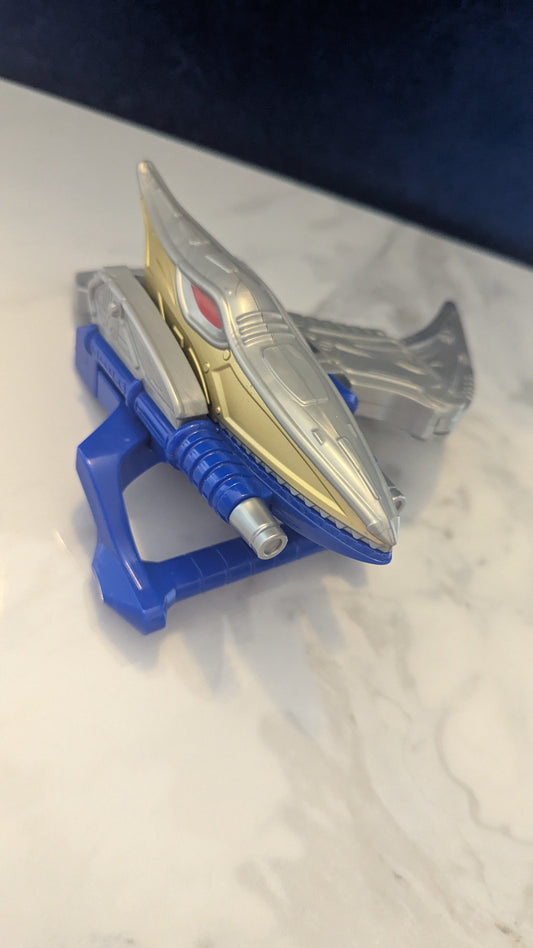 Bandai Power Rangers Dino Super Charge Gold Ptera Morpher