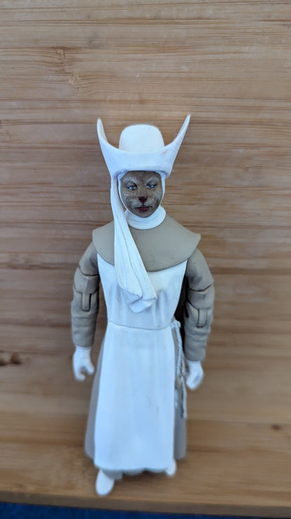 Character Options Doctor Who Novice Hame as Sister of Plenitude 5" Action Figure c.2005