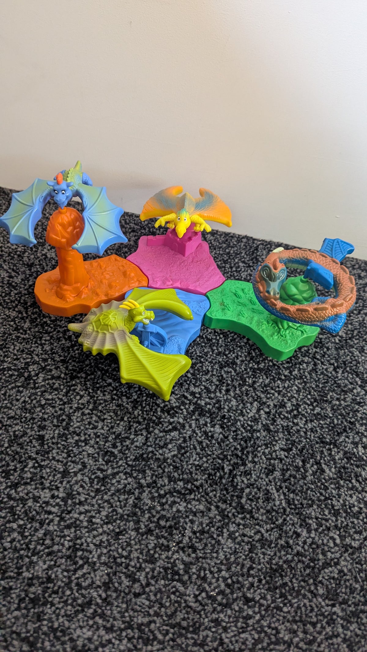 Flying Dragons Balancing Toys - McDonalds Happy Meals c.1997 - Set of 4