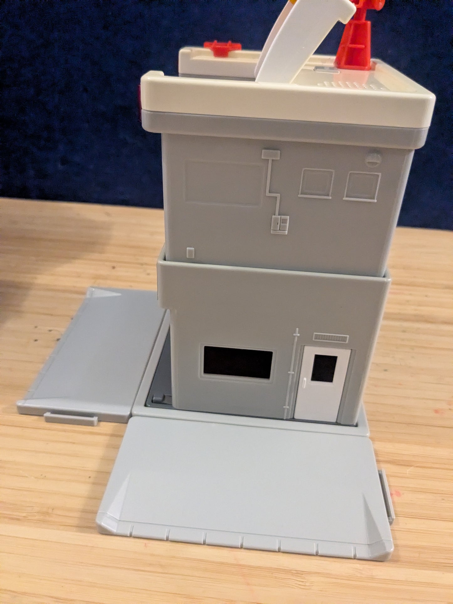 Tomy Tomica Hypercity Fire Station