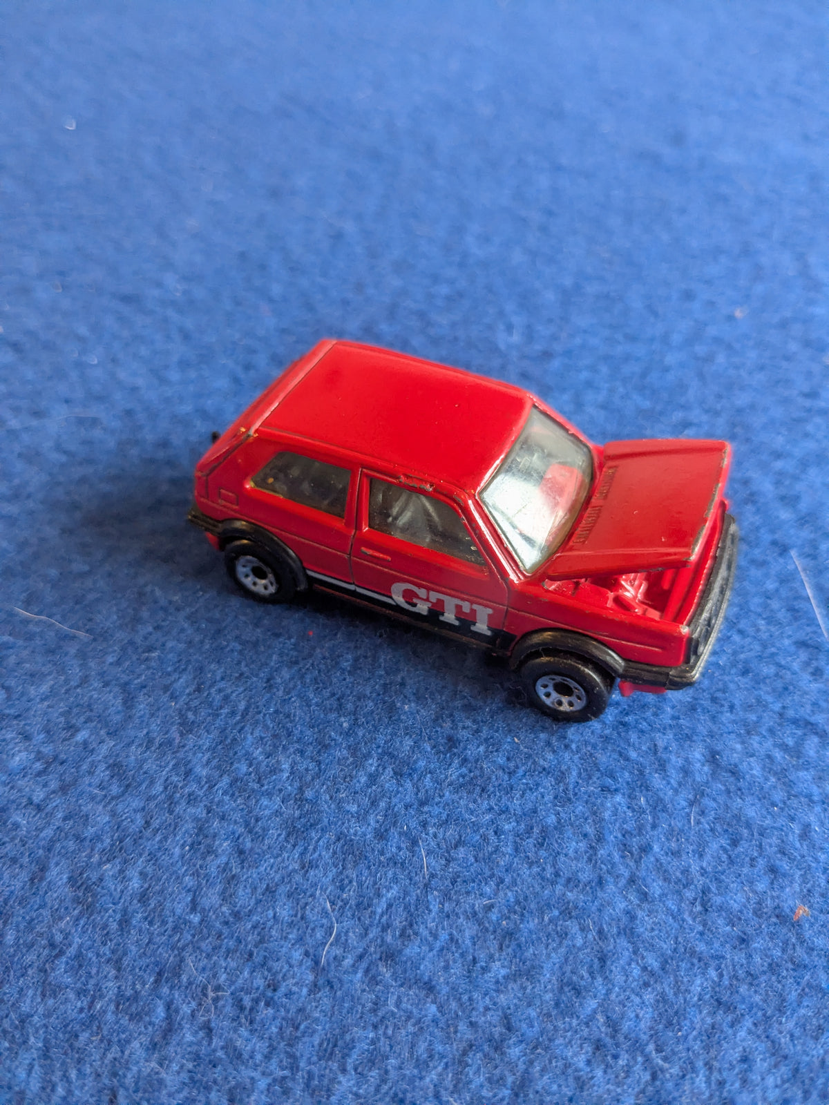 Matchbox 1980.s Volkswagen Golf Mk II GTI die-cast model 1:58 c.1985