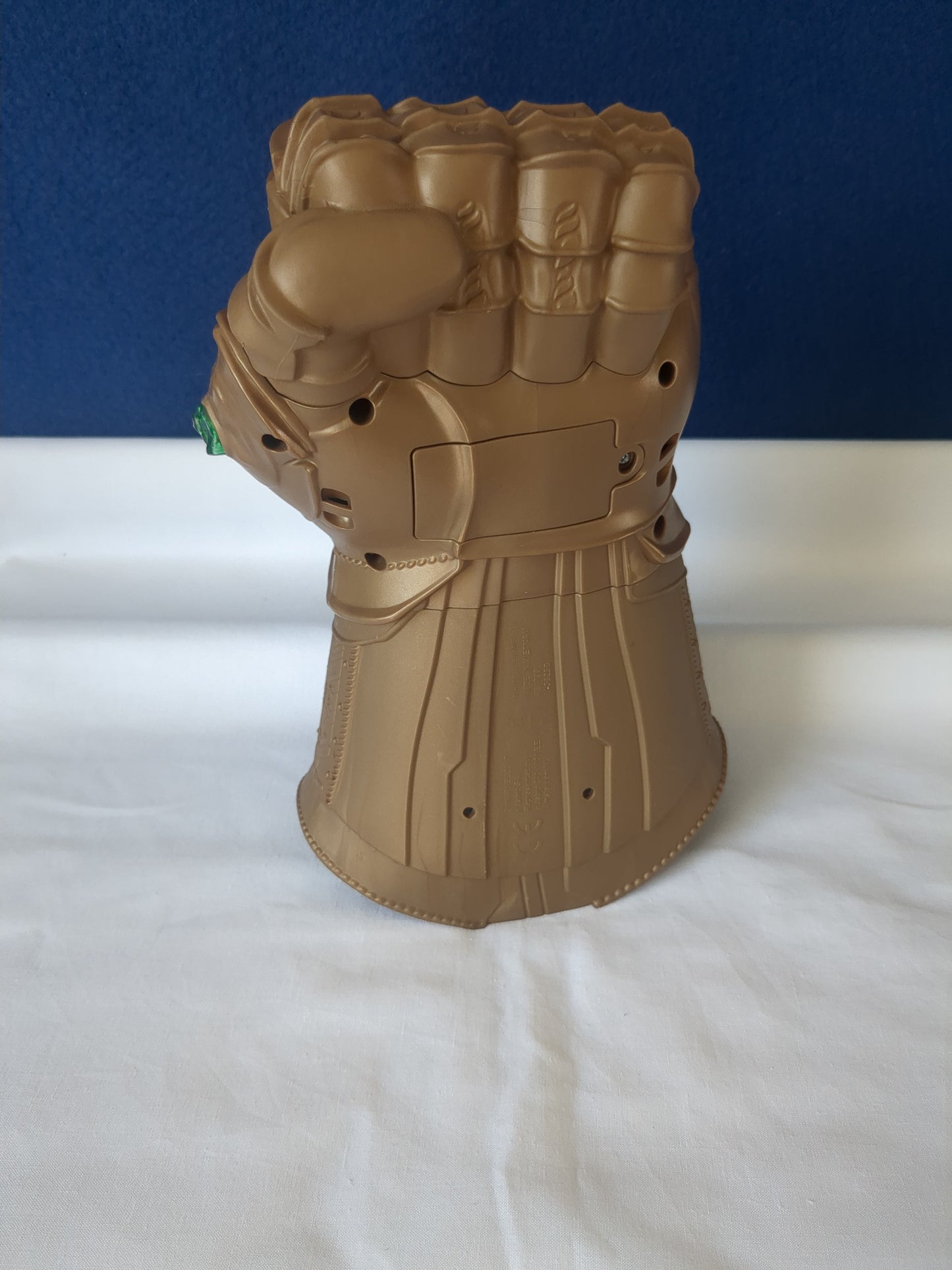 Marvel Avengers Infinity War Infinity Gauntlet Electronic Fist