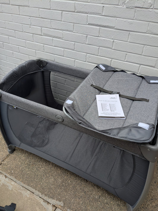 Hauck Play n Relax Centre Melange Grey