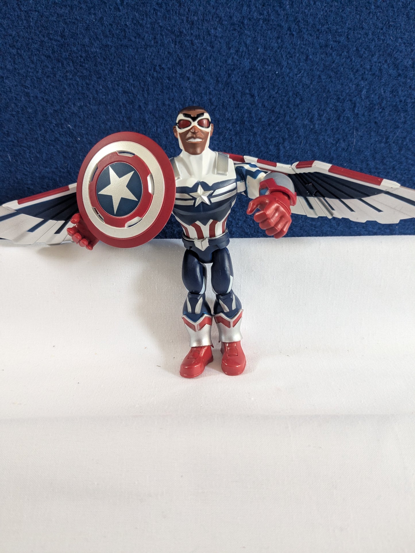 Disney Marvel Toy Box 6" Figure -Falcon as Captain America