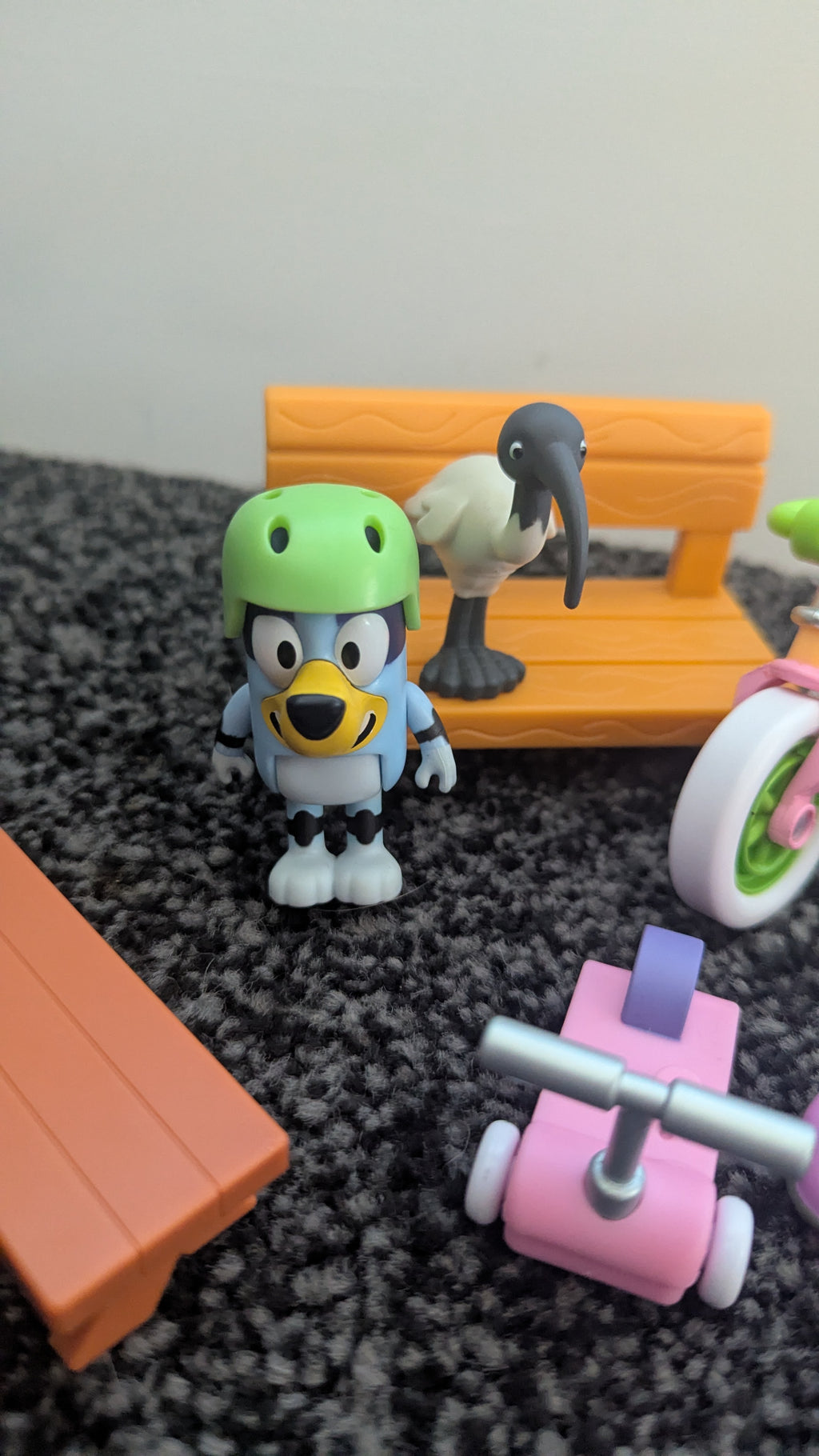 Bluey - Bluey's Bicycle and Scooter Fun Set