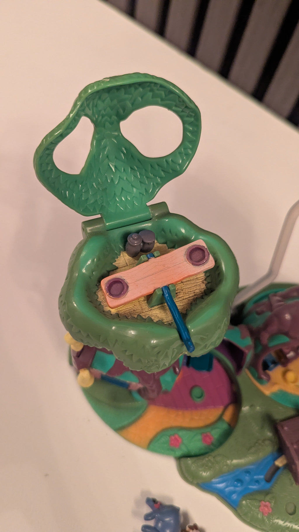 Polly Pocket Winnie the Pooh Hundred Acre Wood Treehouse Set (1998)