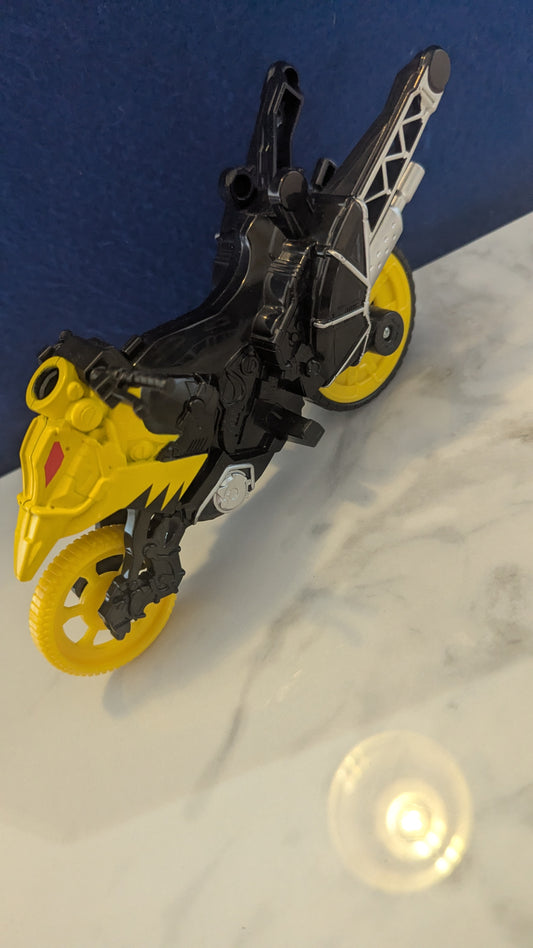 Bandai Power Rangers Dino Charge Super Charger Dino Stunt Bike