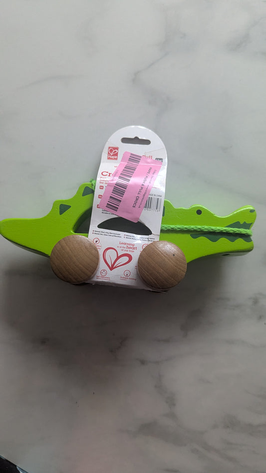 Push & Pull Crocs