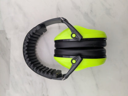 EM100 Kids Ear Muffs/Defenders in Vibrant Lime Green