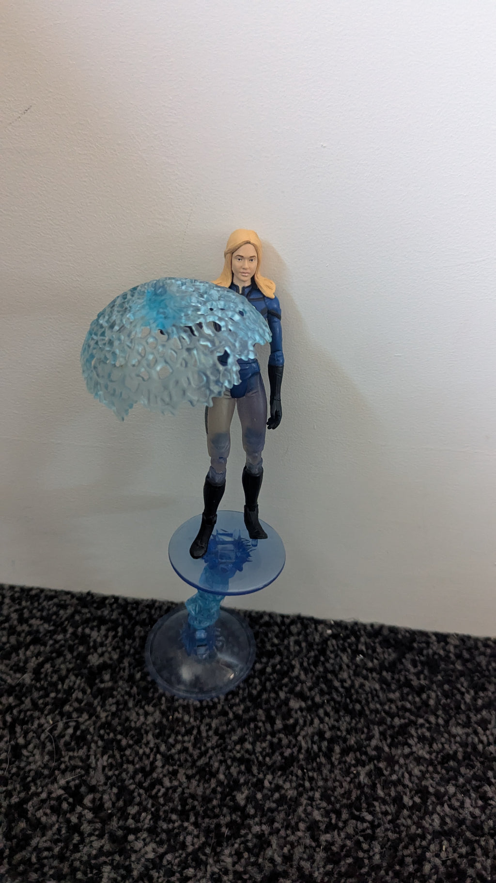 Marvel Fantastic Four Power Blast Invisible Woman