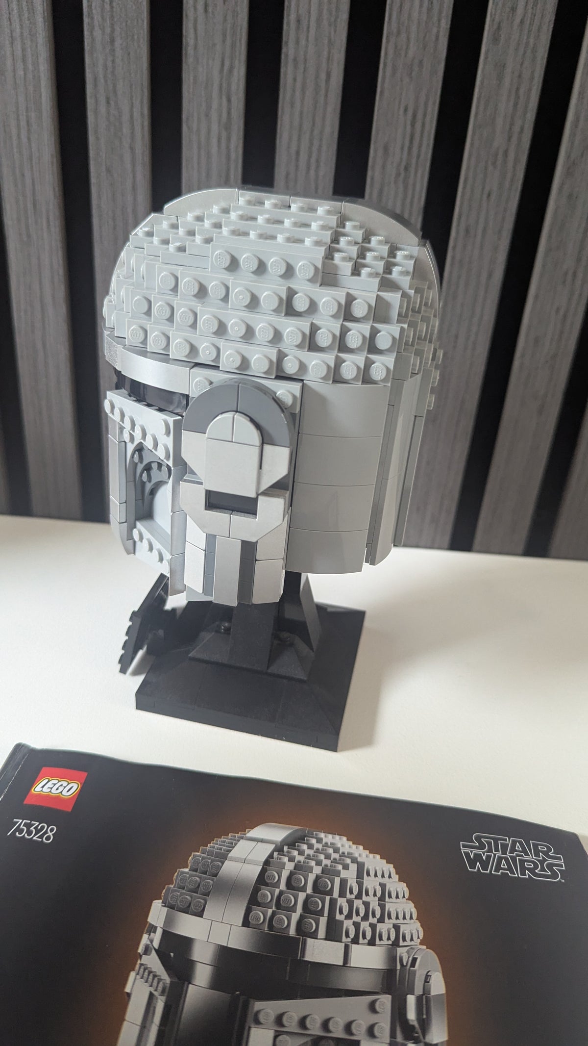 Star Wars 75328 The Mandalorian Helmet
