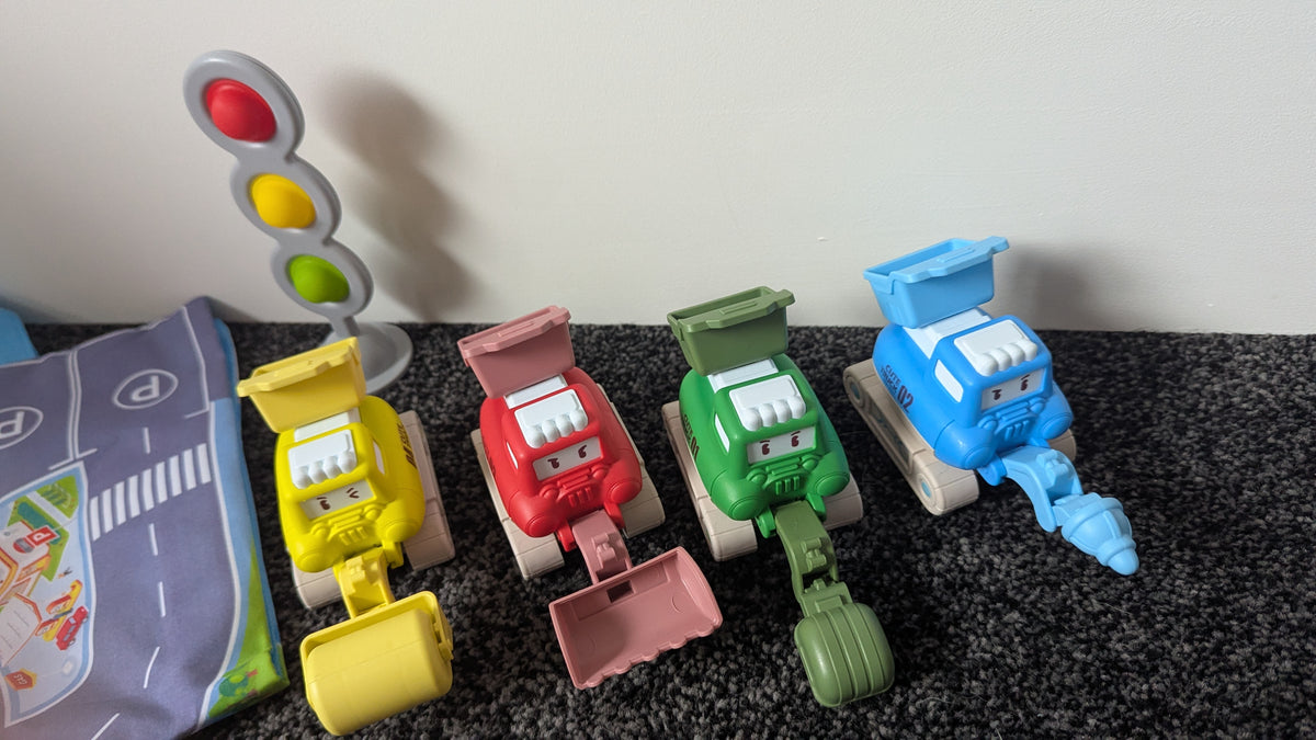 Press & Go Construction Vehicles with Carry Bag/Play Mat