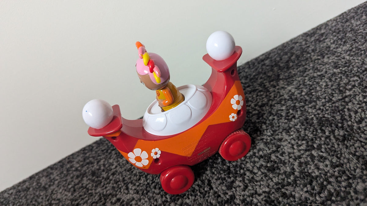 In The Night Garden Upsy Daisy Press n Go Vehicle
