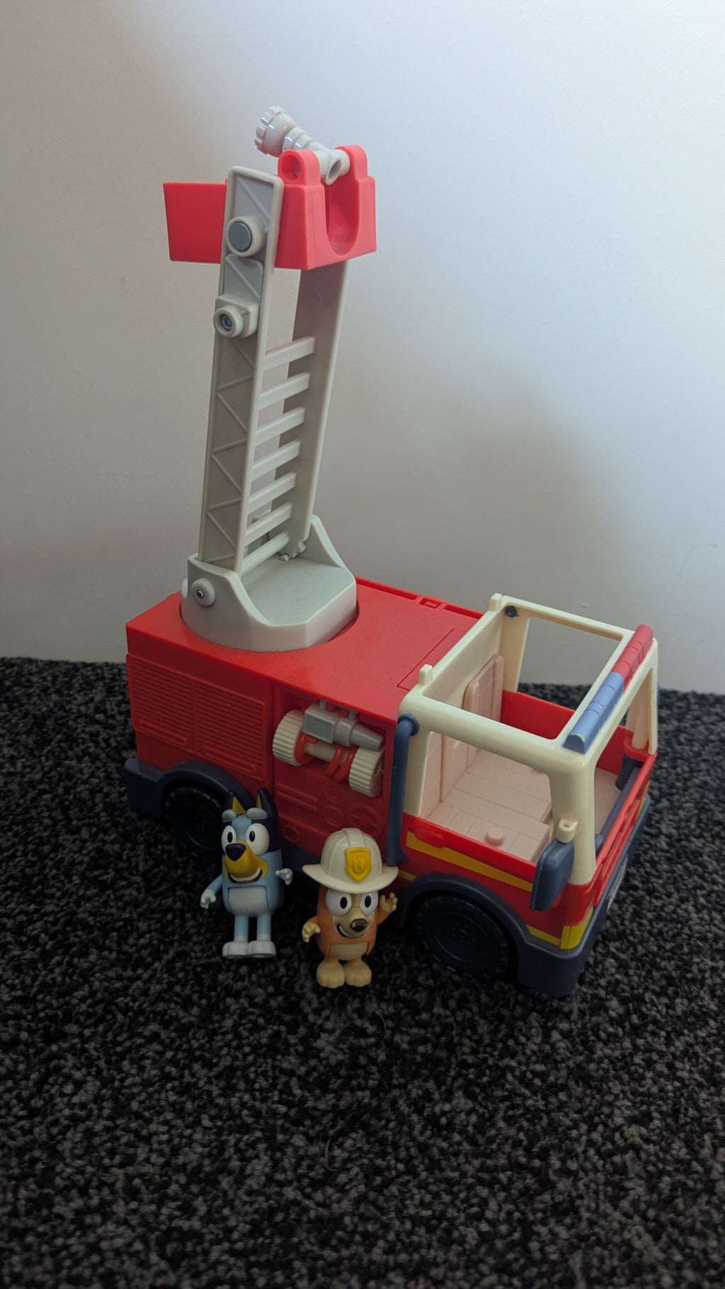 Bluey Fire Truck Playset