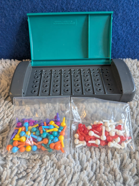 Hasbro Mastermind Travel Game c.1994