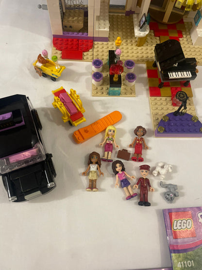 Lego Friends Heartlake Grand Hotel 41101