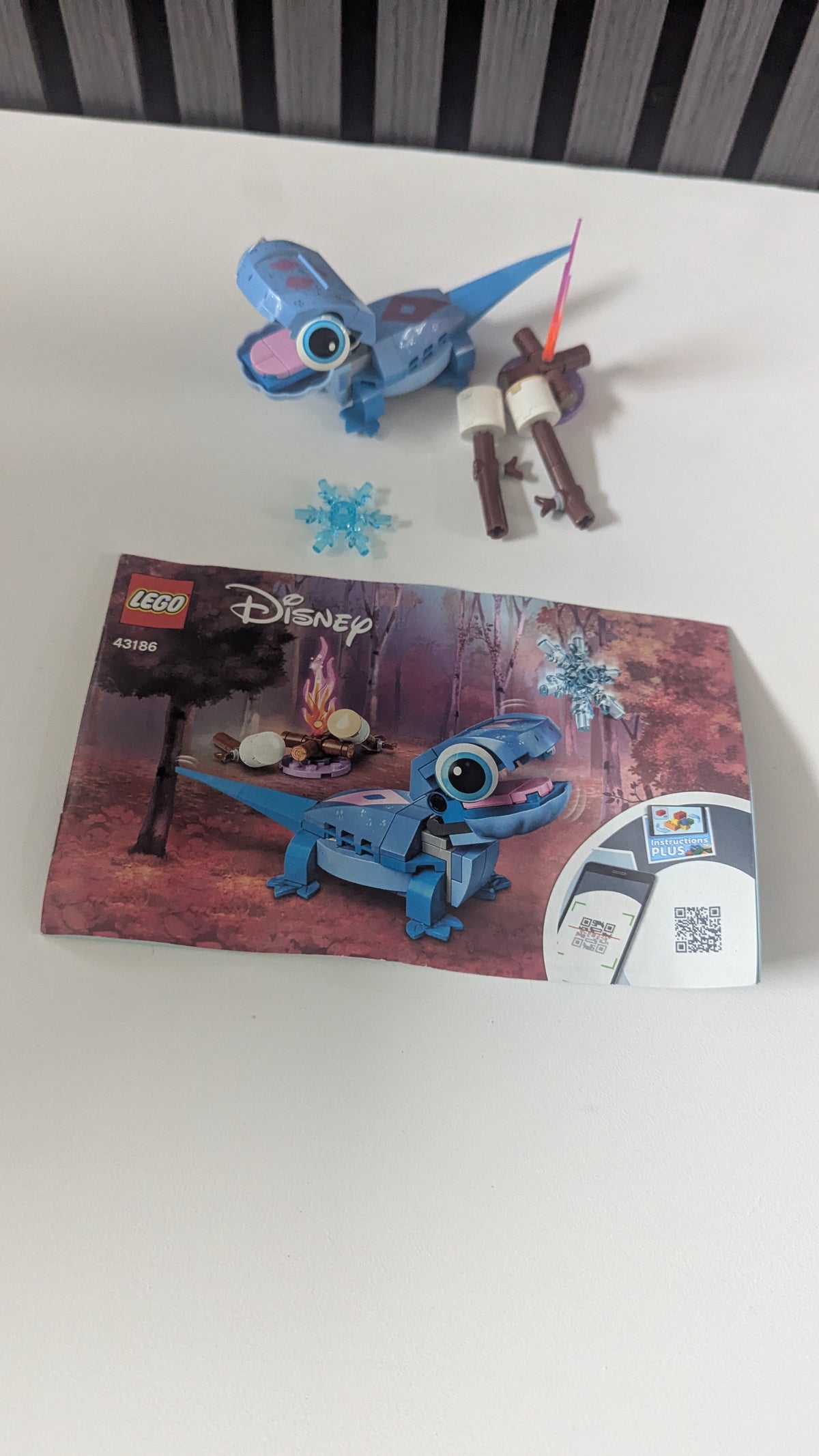 Disney 43186 Bruni the Salamander