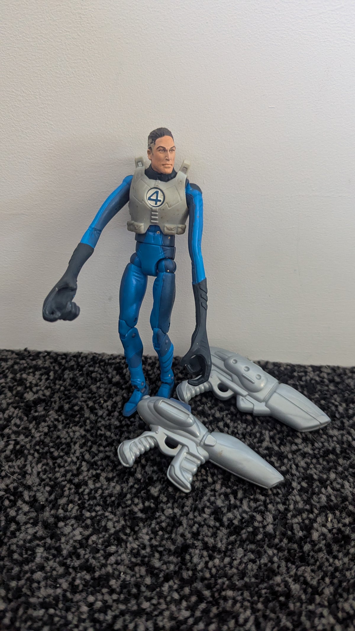 Marvel Fantastic Four Mr Fantastic 6" Action Figure
