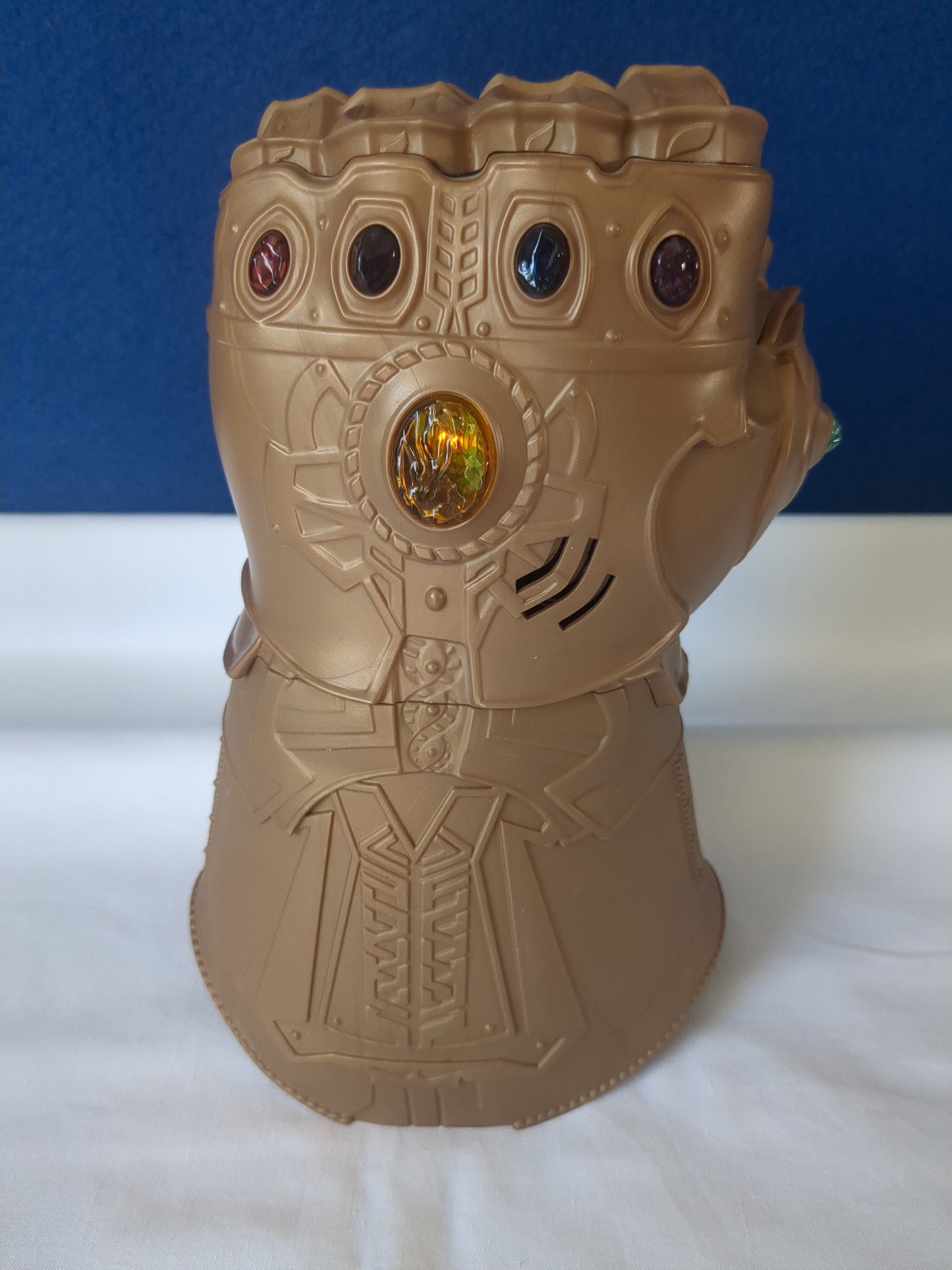 Marvel Avengers Infinity War Infinity Gauntlet Electronic Fist