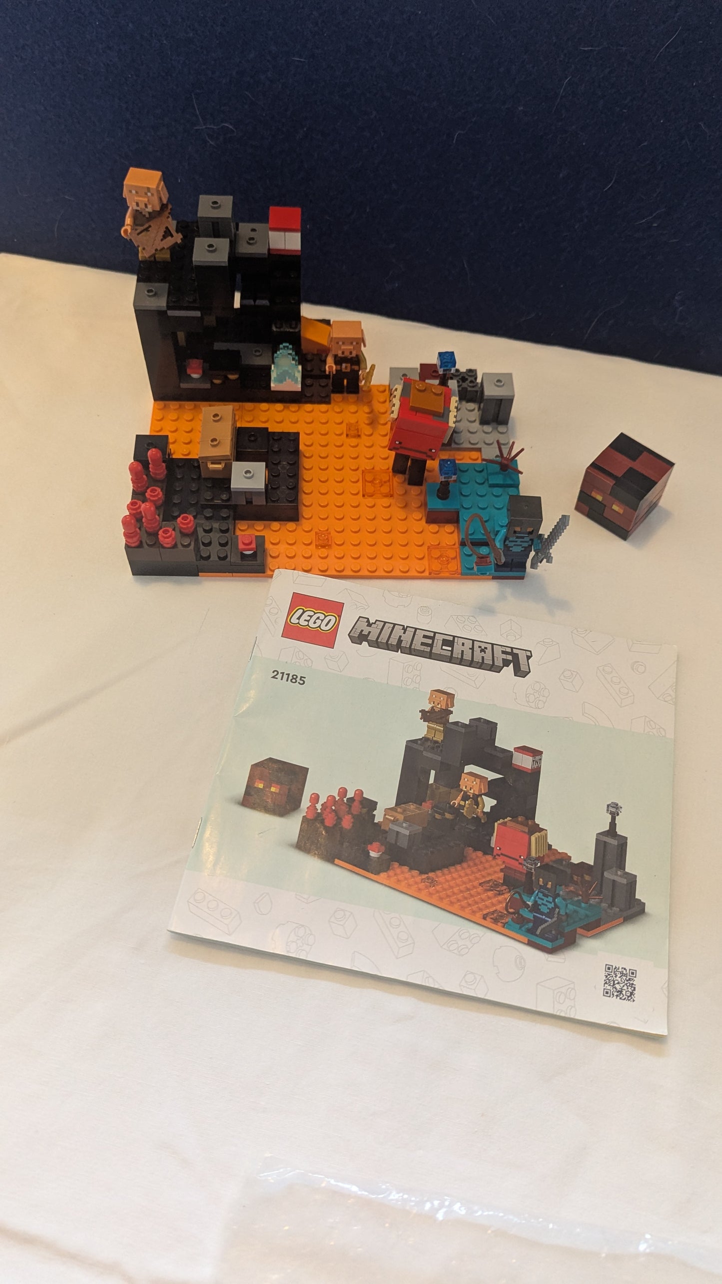 Lego Minecraft 21185 The Nether Bastions