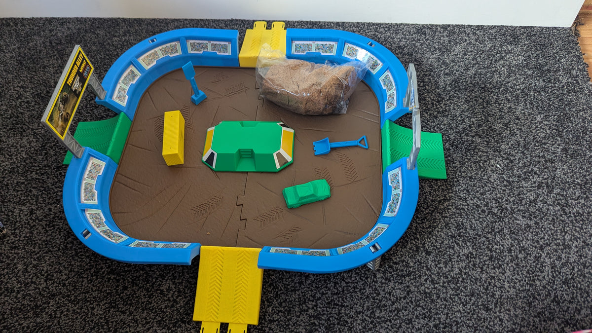 Monster Dirt Arena Set