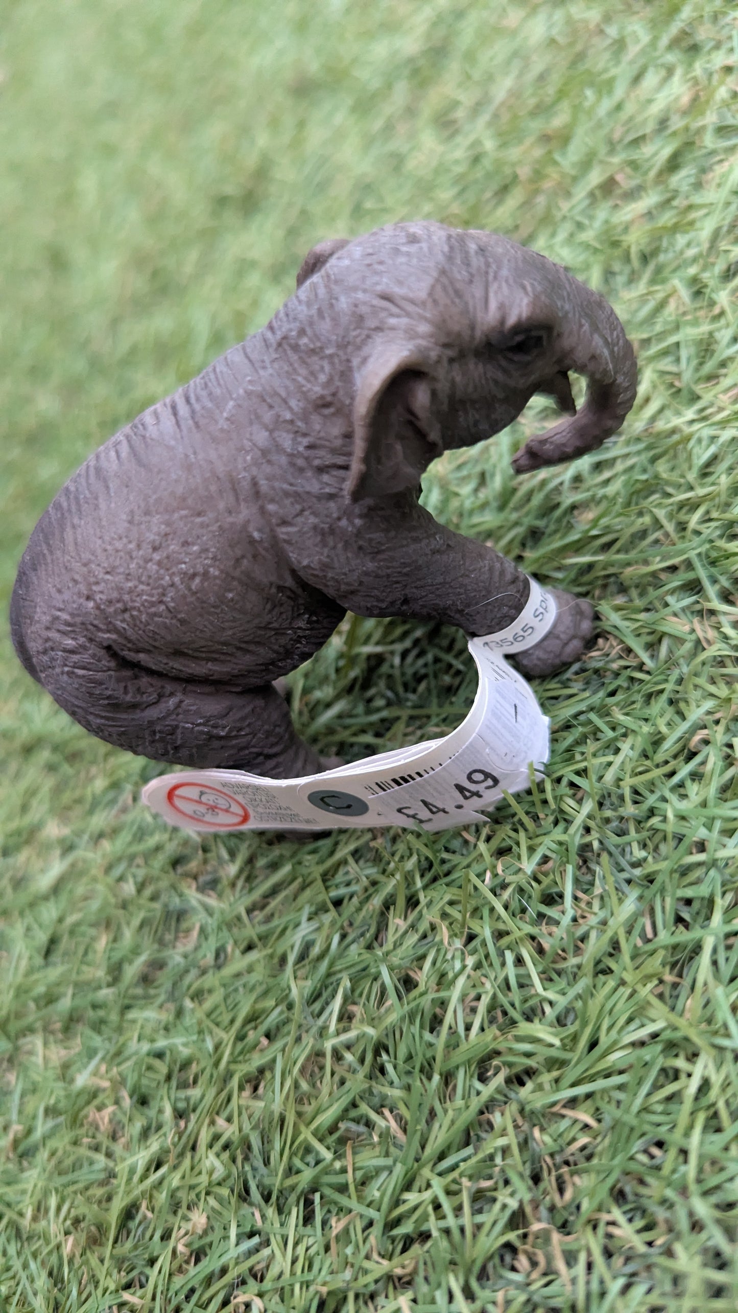 Small Indian Elephant Figurines