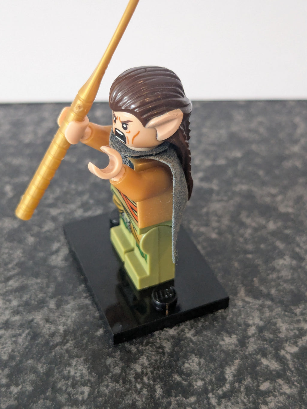 Lord of the Rings Elrond Minifigure (lor033 - Short Cape Error) - 2012