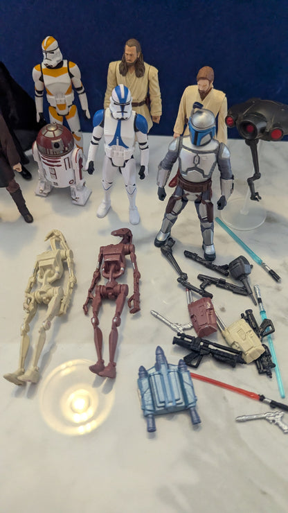 Star Wars: The Clone Wars Bundle of 3.75in Action Figures