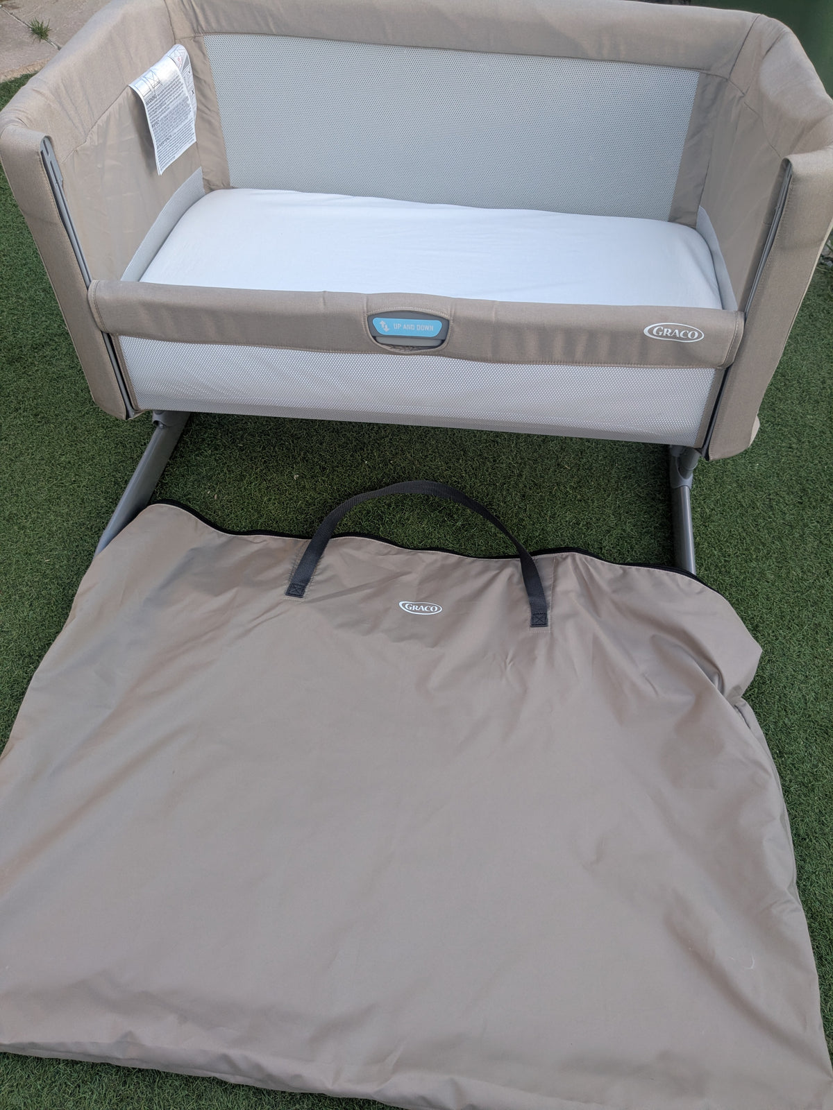 Sweet2Sleep Bedside Crib - Oatmeal Beige