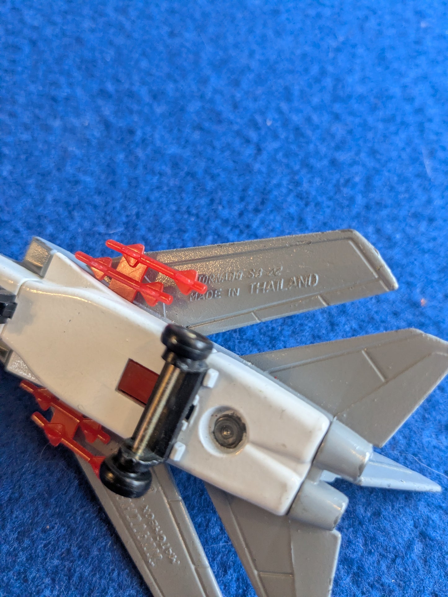 Matchbox 1977 Skybusters Tornado SB22 F132 die cast model