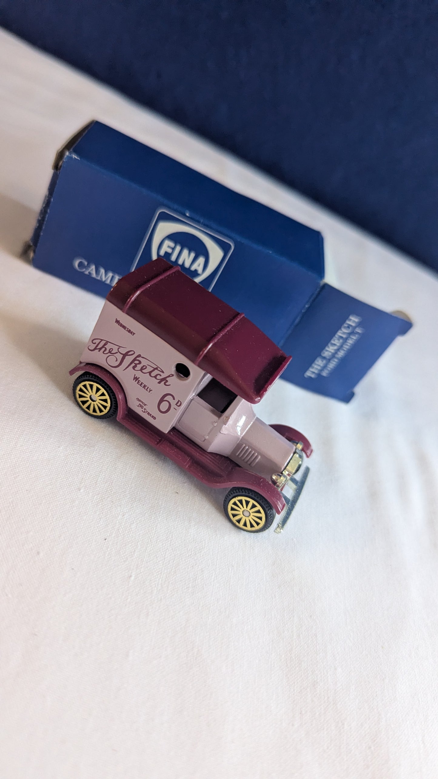 Corgi Cameo Collection Vehicle - The Sketch Ford Model T