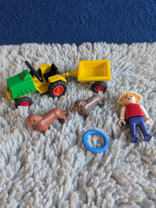 Playmobil 3715 Boy with Tractor & 2 Dogs c.1990