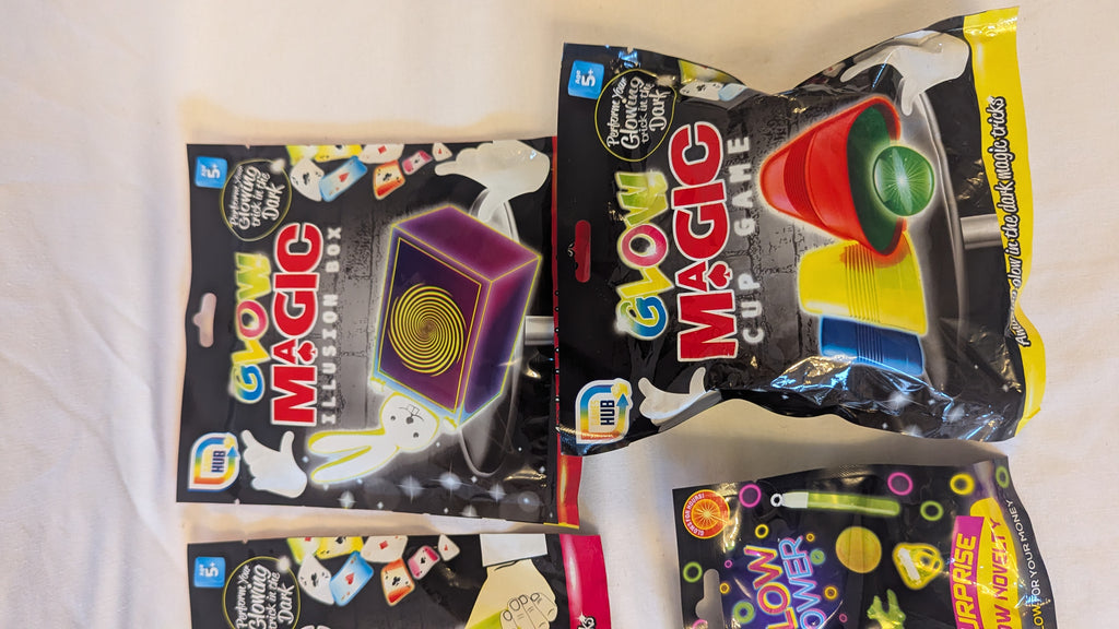 Glow Magic Bundle of Tricks & Glow Sticks