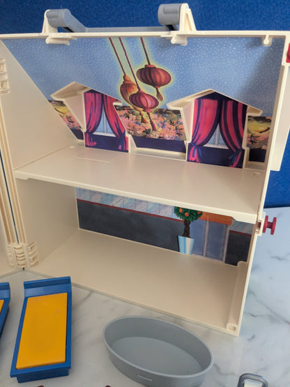 Playmobil 70985 City Life Take Along Dollhouse