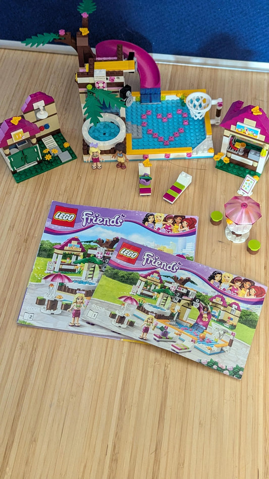 Lego 41008 Friends La piscine de Heartlake City