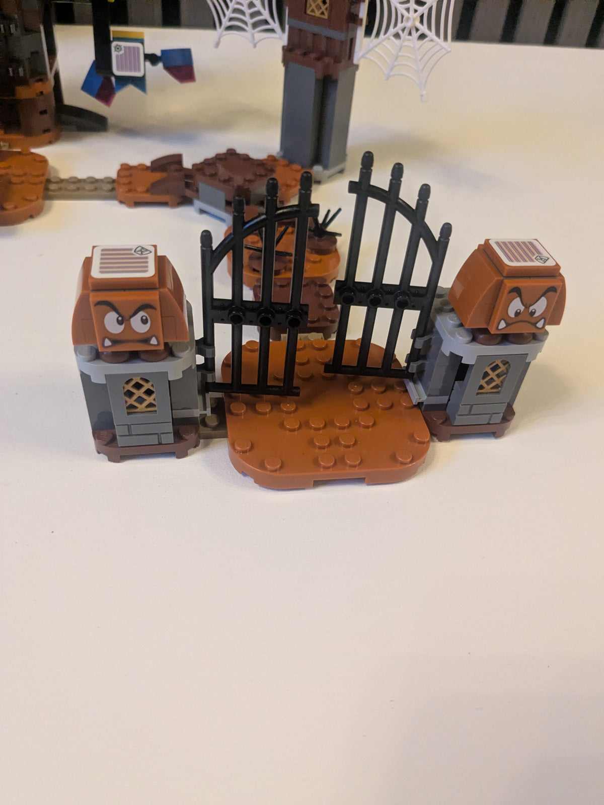 Lego Super Mario 71377 King Boo and the Haunted Yard Expansion Pack