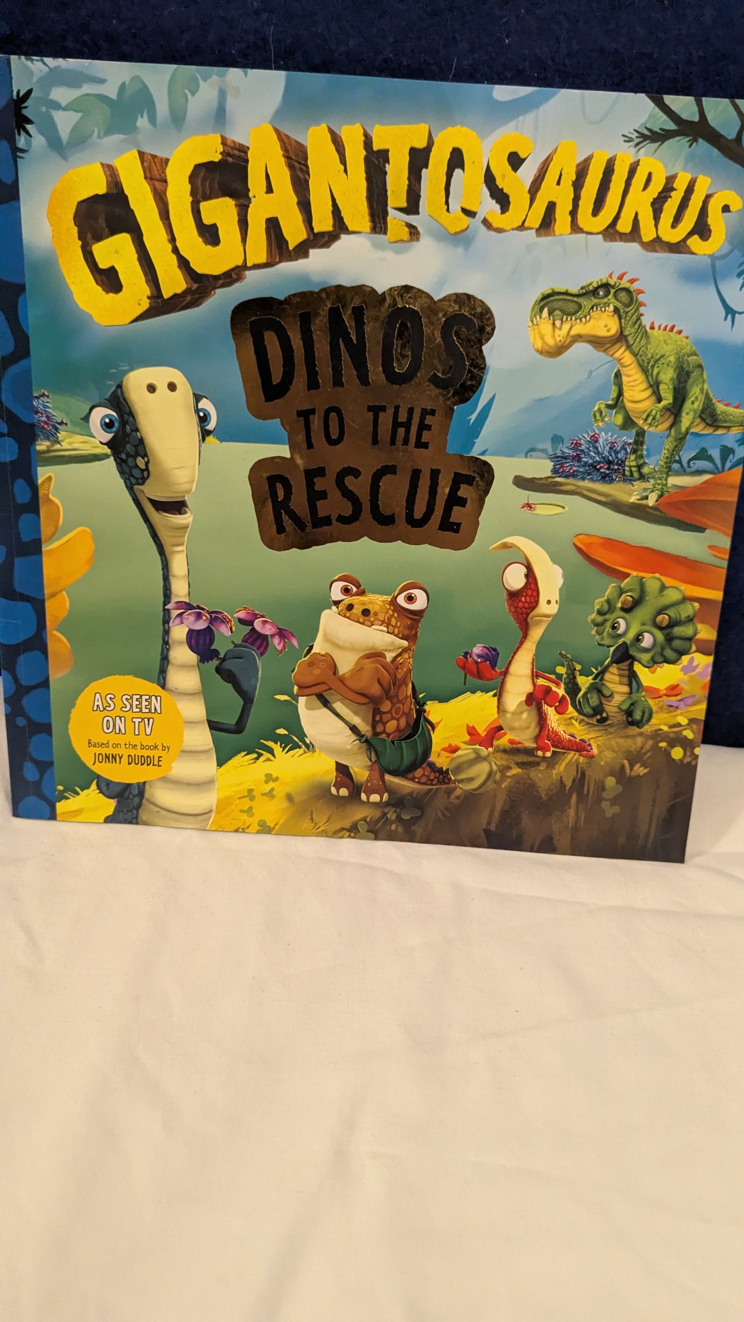 Gigantosaurus Dinos to the Rescue