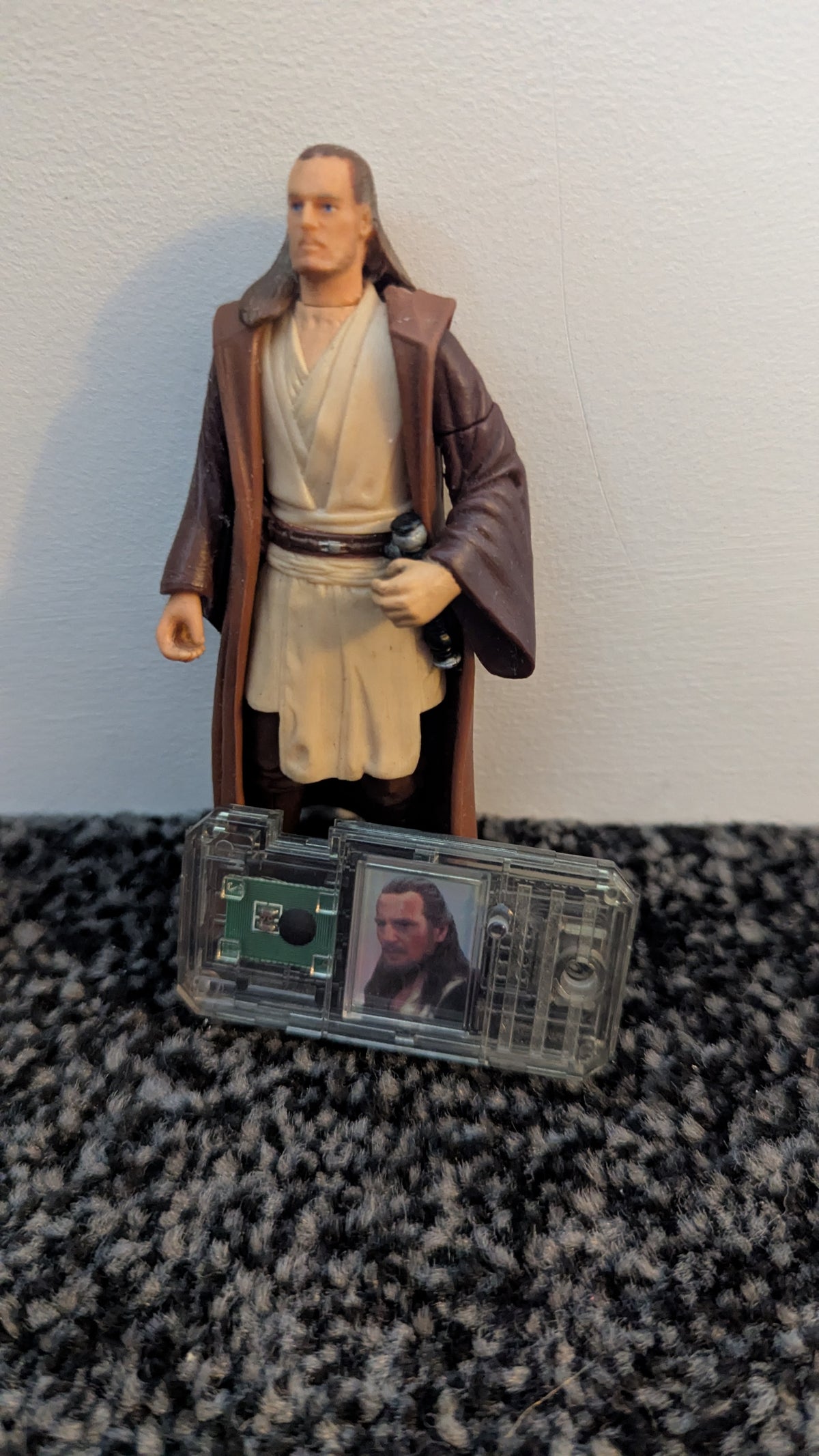 Star Wars Episode 1 Qui-Gon Jinn 3.5" Action Figure with CommTalk Chip