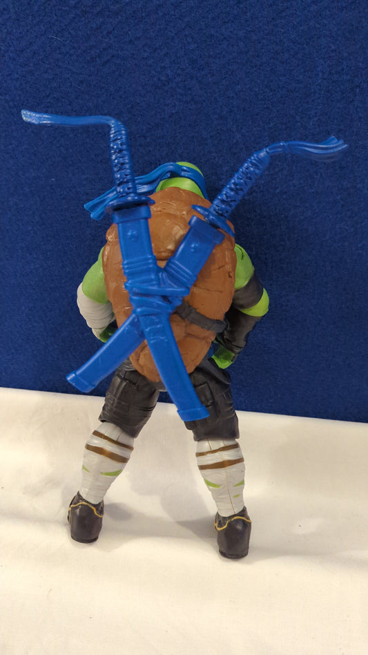 TMNT Leonardo 2016 Teenage Mutant Ninja Turtles: Aus den Schatten
