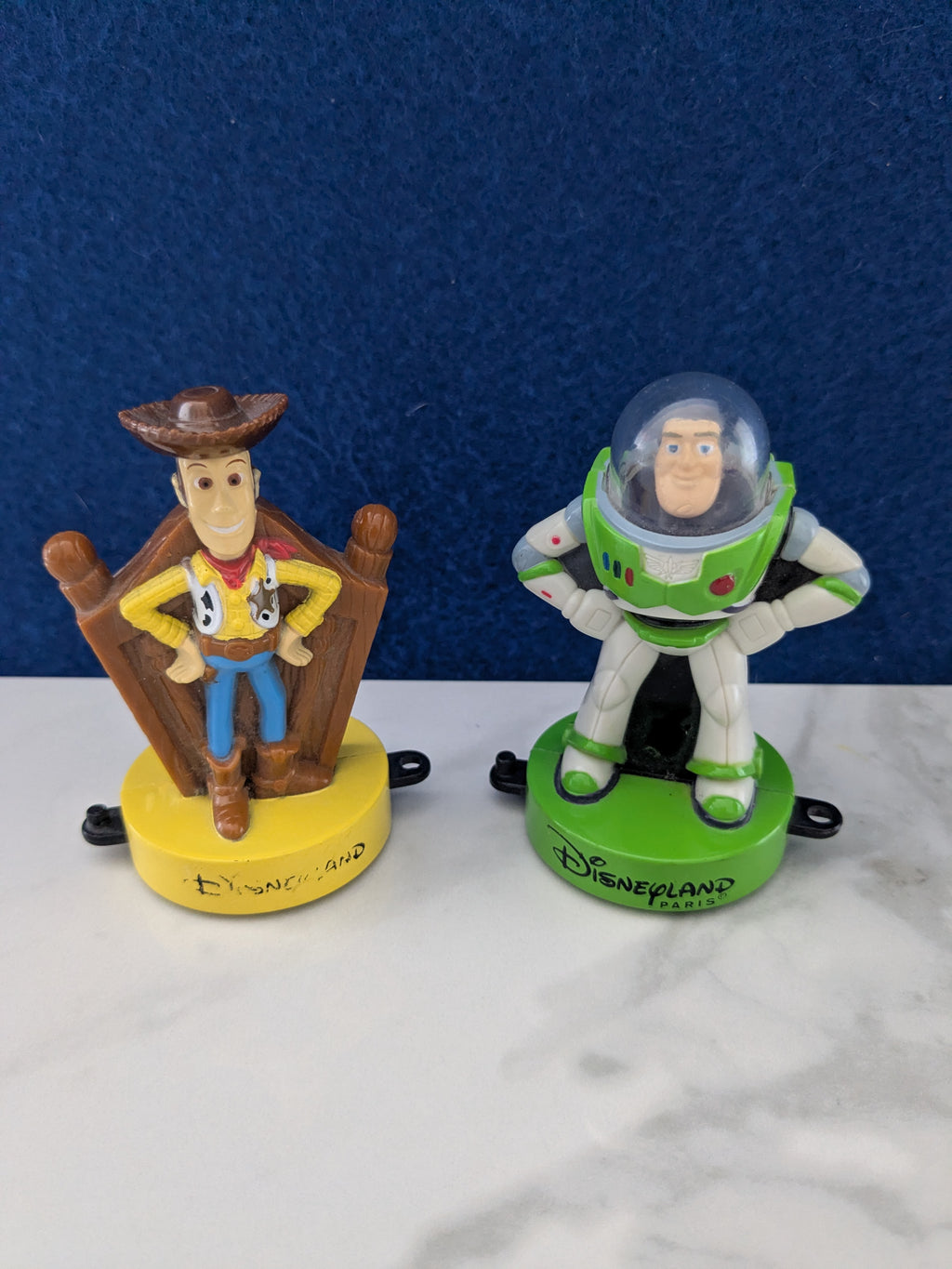 Pair of Vintage 1999 McDonalds Disneyland Paris Connectable Stamp Toys.