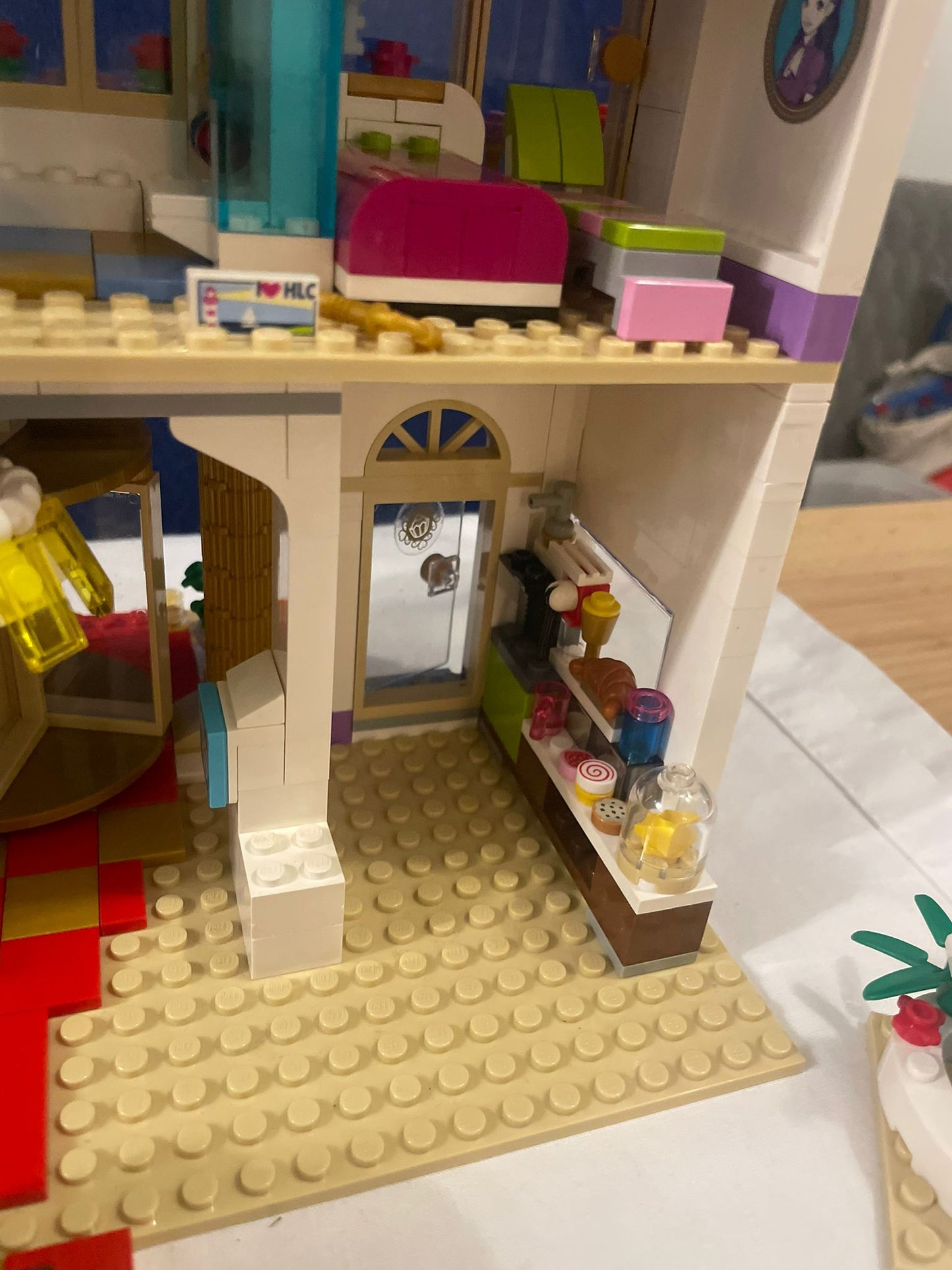 Lego Friends Heartlake Grand Hotel 41101