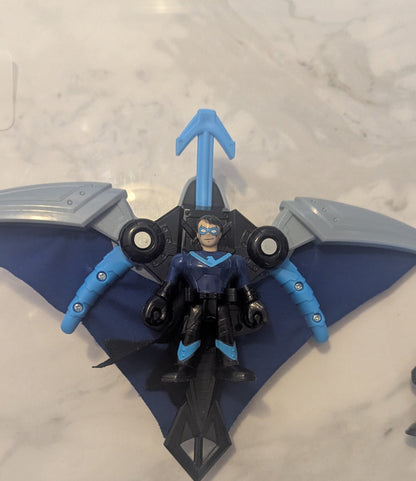 Imaginext DC Super Friends Ninja Nightwing & Additional Figure