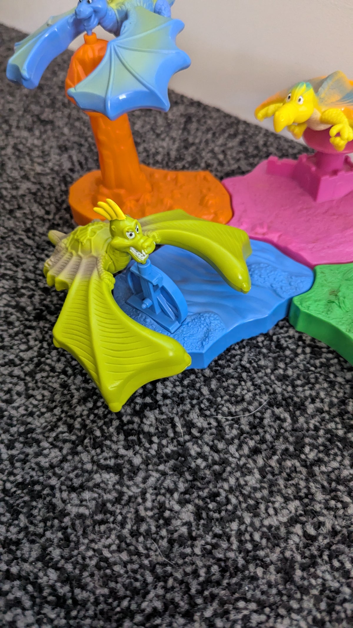 Flying Dragons Balancing Toys - McDonalds Happy Meals c.1997 - Set of 4