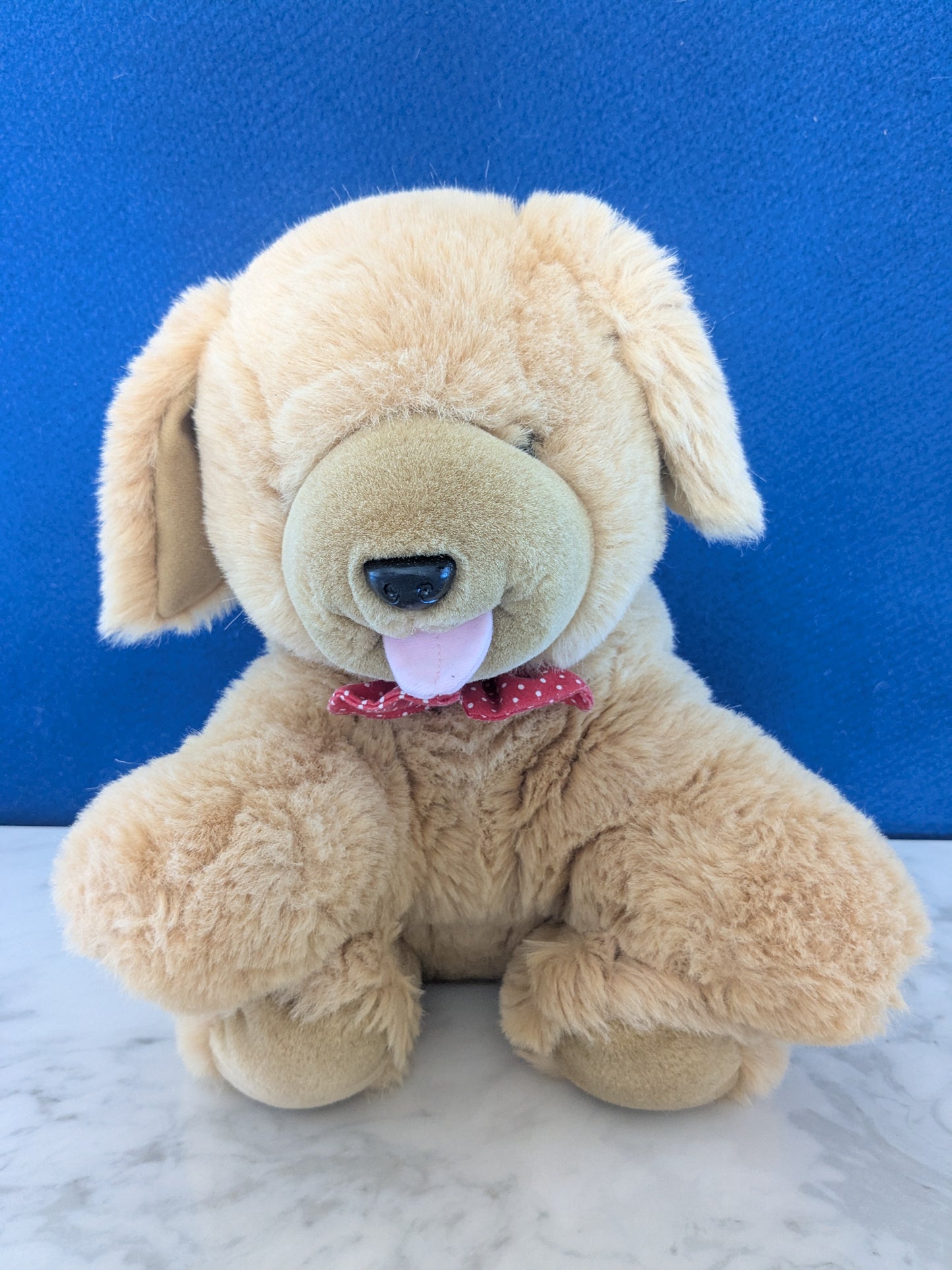 Sitting Dog Plush 25cm